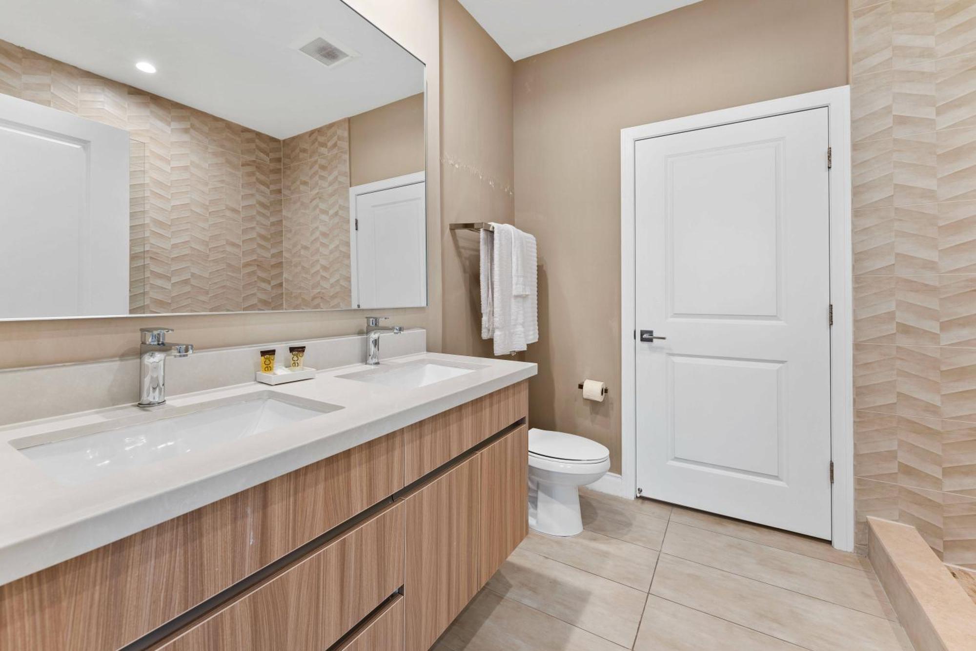 7564 Magic Village 3 Suites Jacuzzi Bbq 8 Min Disney Orlando Exteriör bild